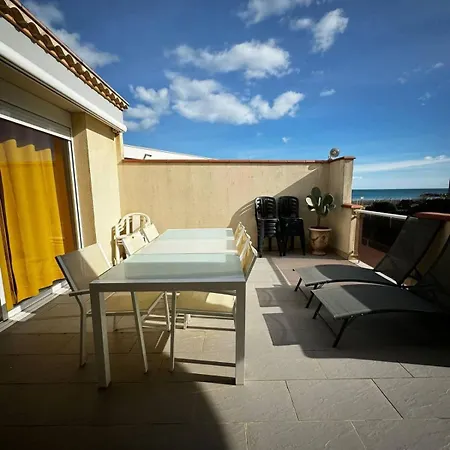 & Avec Piscine Interieure Villa