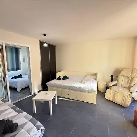 & Avec Piscine Interieure فيلة *